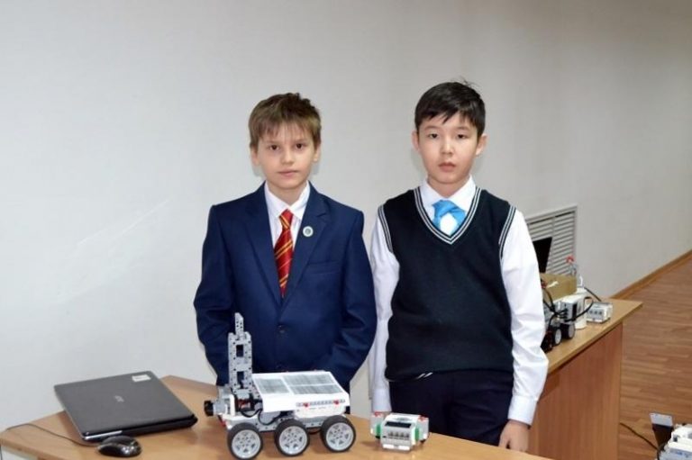 Павлодар облысының оқушылары ғаламшарды зерттейтін робот жасады